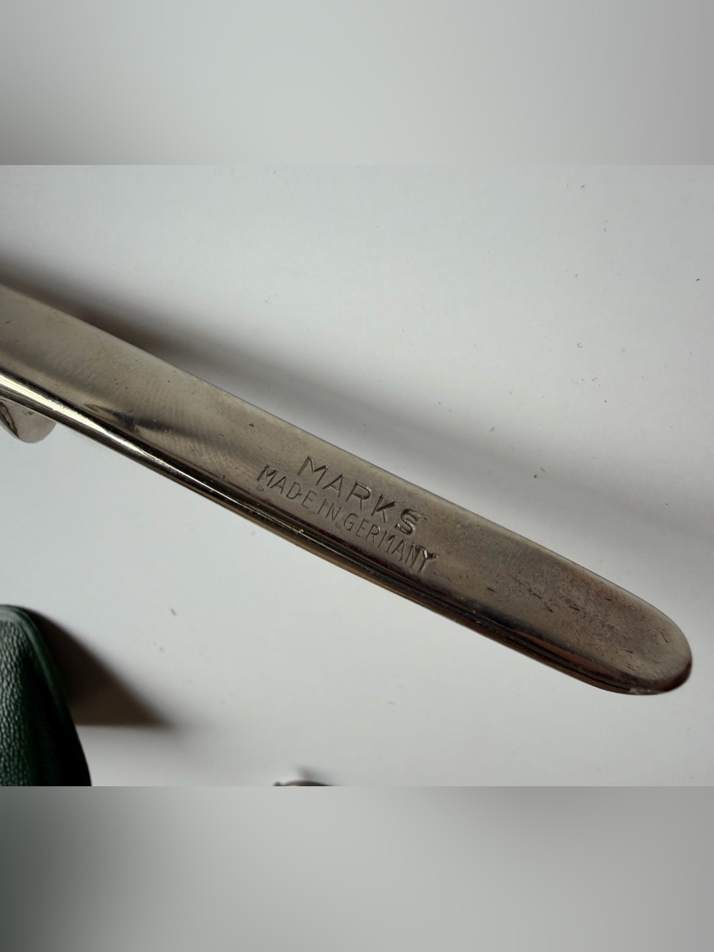 Vintage Marks Hair Clipper Made in Germany Original Box Extra Spring Instruction - Picture 14 of 16